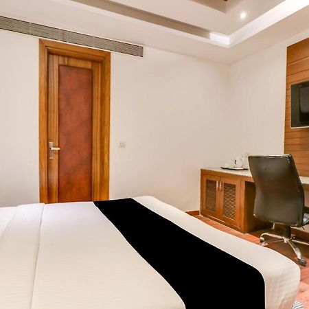 Townhouse 939 Hotel Gagan Inn Near Satyam Inox Patel Nagar Yeni Delhi Dış mekan fotoğraf