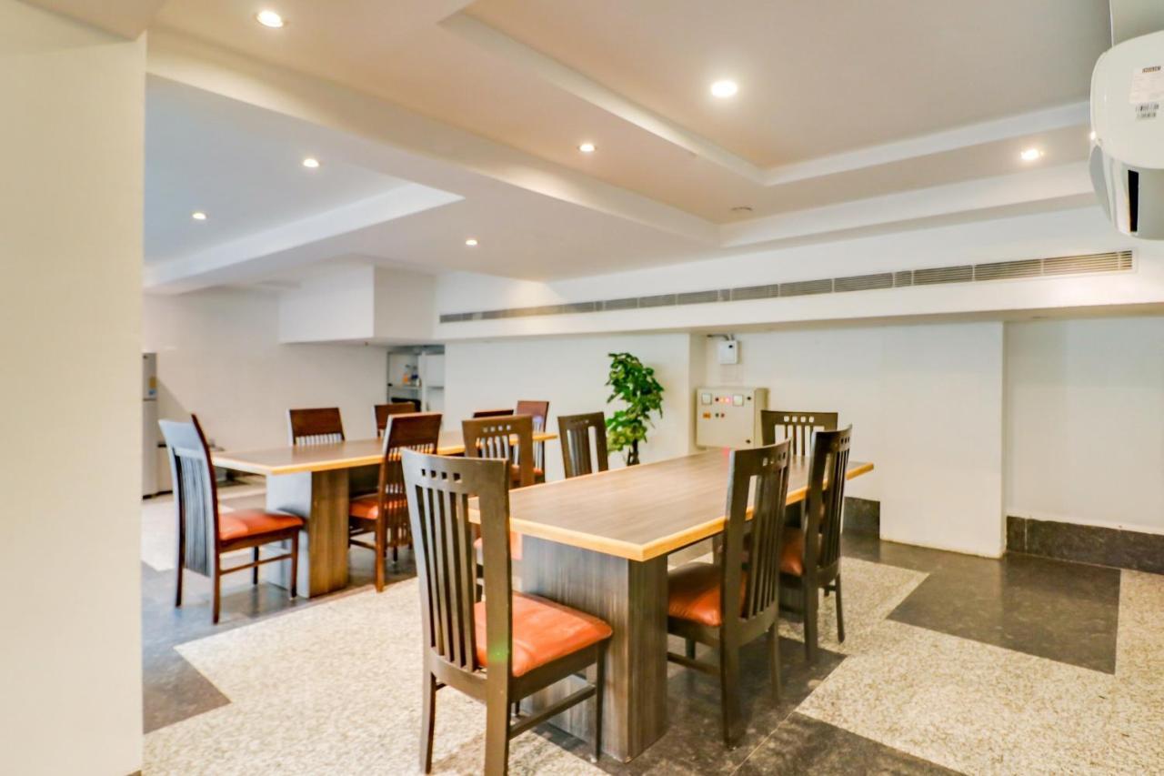 Townhouse 939 Hotel Gagan Inn Near Satyam Inox Patel Nagar Yeni Delhi Dış mekan fotoğraf