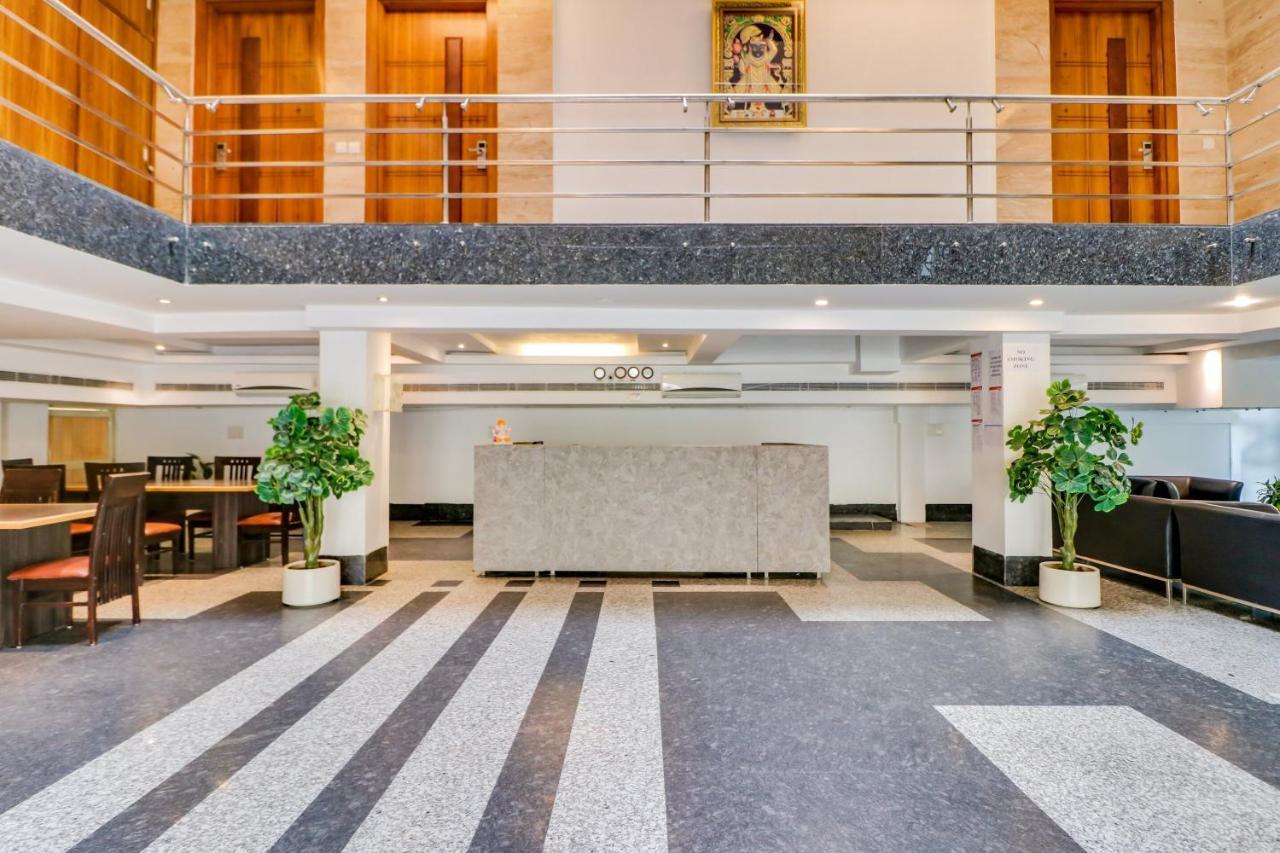 Townhouse 939 Hotel Gagan Inn Near Satyam Inox Patel Nagar Yeni Delhi Dış mekan fotoğraf