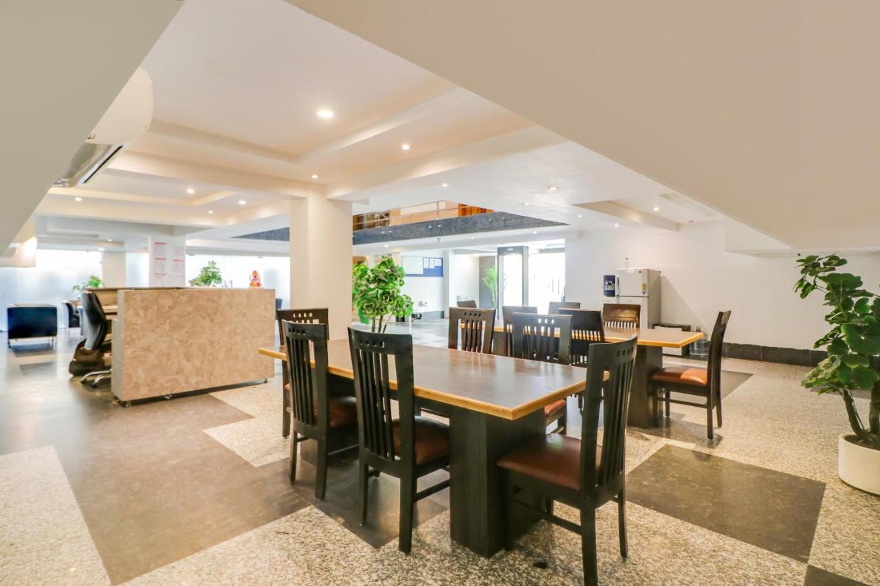 Townhouse 939 Hotel Gagan Inn Near Satyam Inox Patel Nagar Yeni Delhi Dış mekan fotoğraf