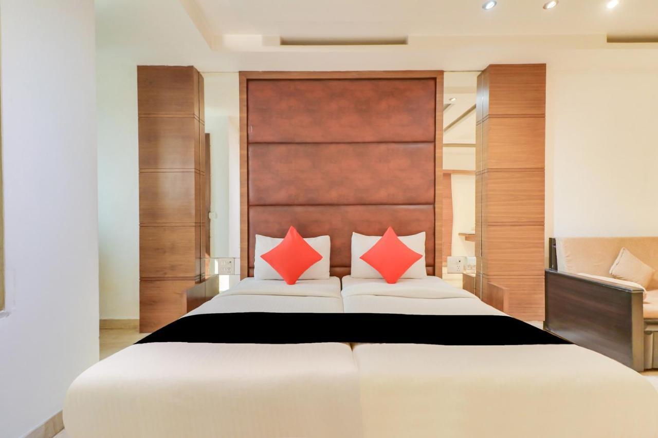 Townhouse 939 Hotel Gagan Inn Near Satyam Inox Patel Nagar Yeni Delhi Dış mekan fotoğraf