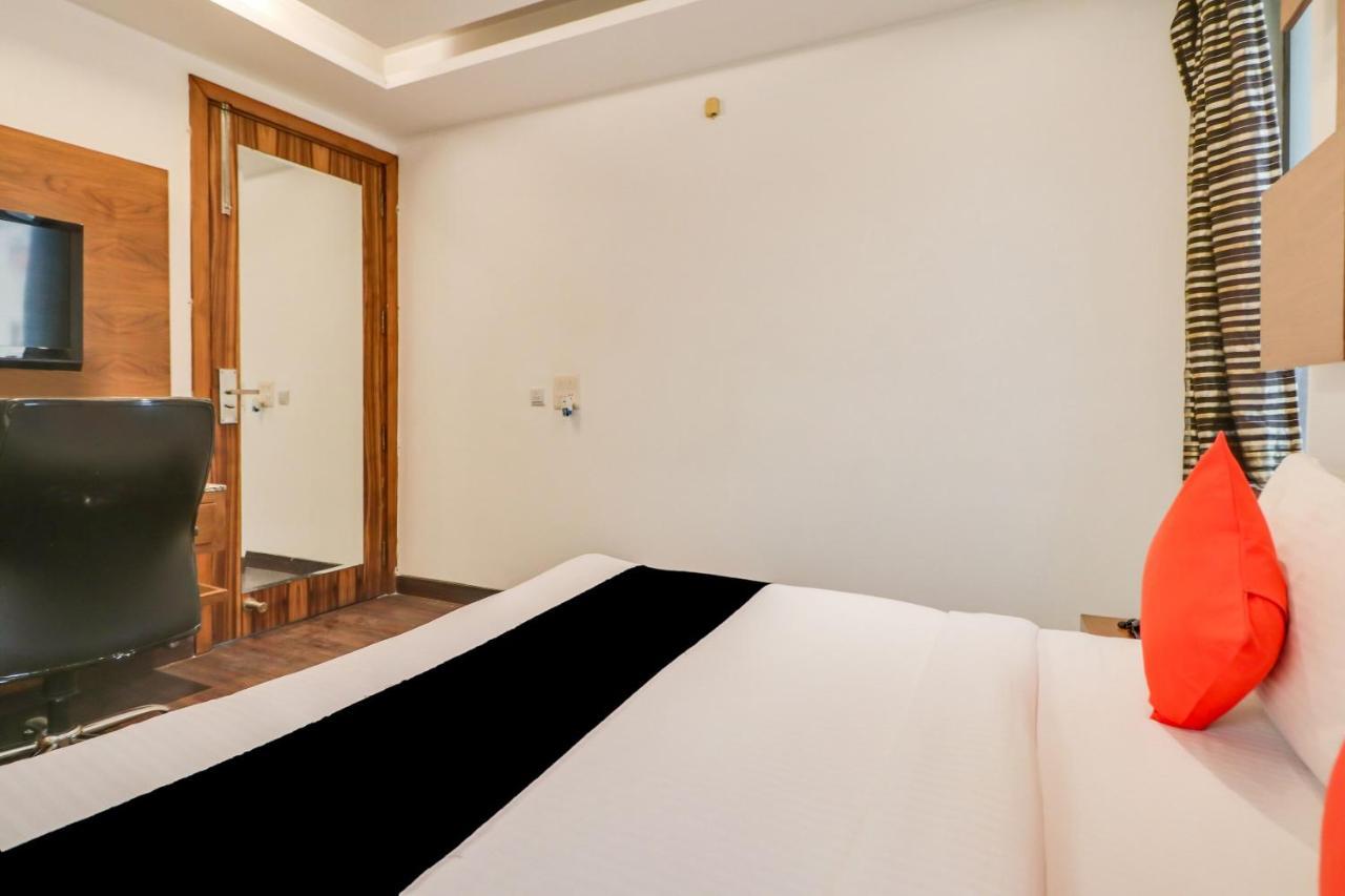 Townhouse 939 Hotel Gagan Inn Near Satyam Inox Patel Nagar Yeni Delhi Dış mekan fotoğraf