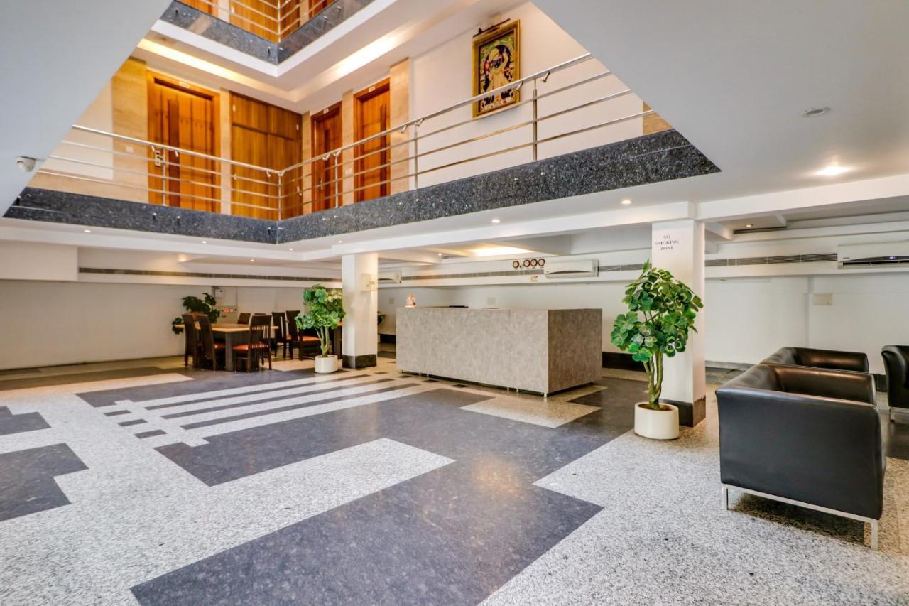 Townhouse 939 Hotel Gagan Inn Near Satyam Inox Patel Nagar Yeni Delhi Dış mekan fotoğraf