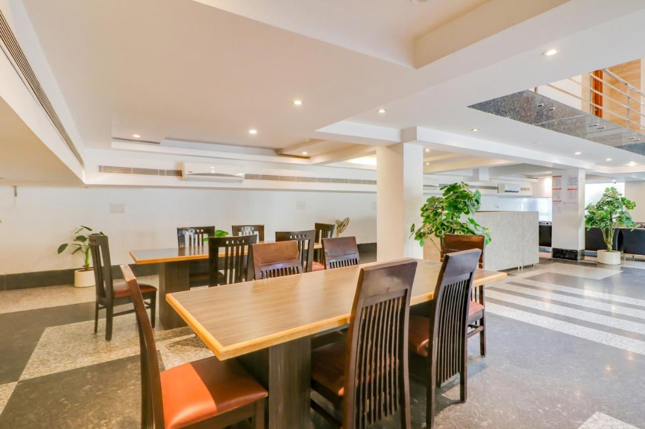Townhouse 939 Hotel Gagan Inn Near Satyam Inox Patel Nagar Yeni Delhi Dış mekan fotoğraf